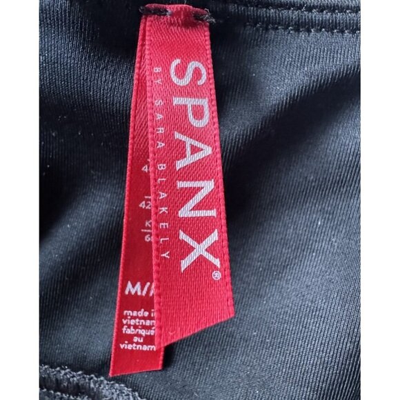 Spanx SPANXshape Women’s Sz M Faux Leather Black Pull On Leggings - Picture 4 of 9